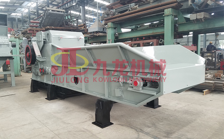 木材削(xuē)片機 木(mù)材削片機