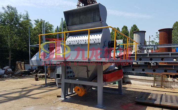 大型木材粉碎（suì）機