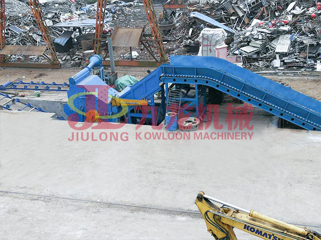 安陽廢舊(jiù)金屬破碎現場