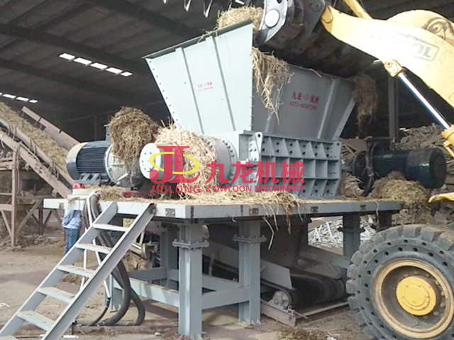 郎溪理(lǐ)昂稻草粉(fěn)碎現場(chǎng)