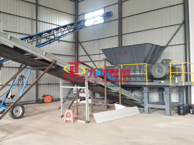 雙鴨山生物質(zhì)秸稈撕碎現場