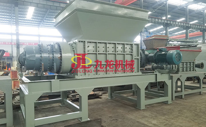 廢舊金屬破碎機