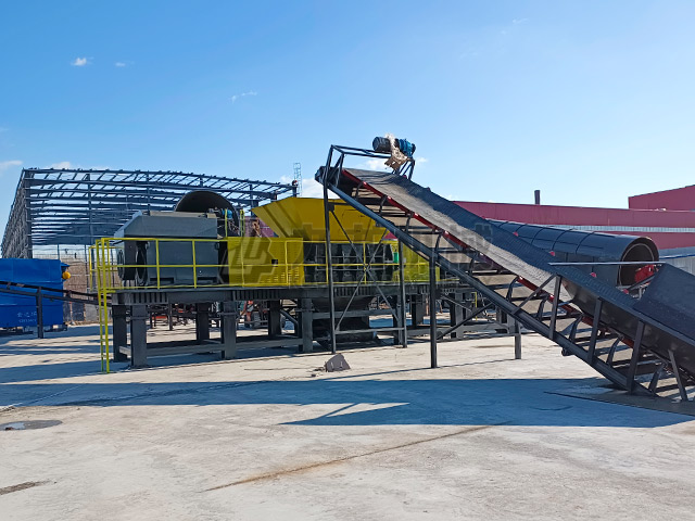 稻草秸稈粉碎（suì）機