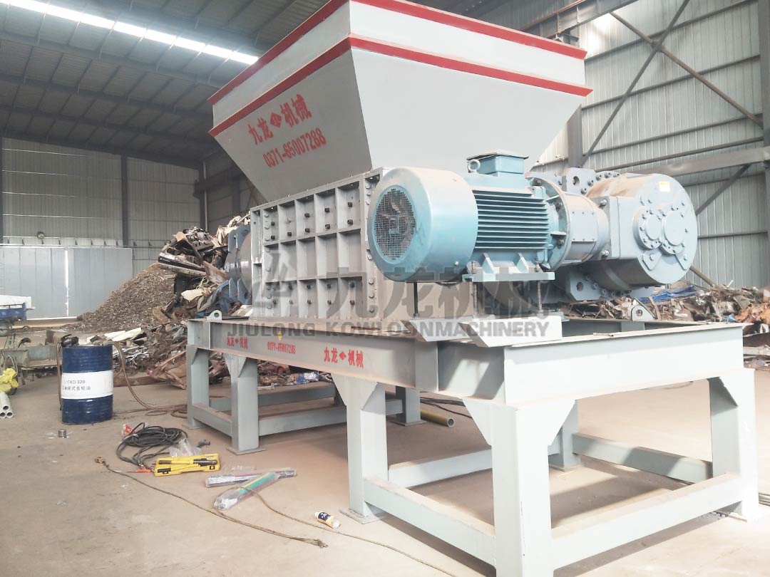 輕薄料撕（sī）碎（suì）機