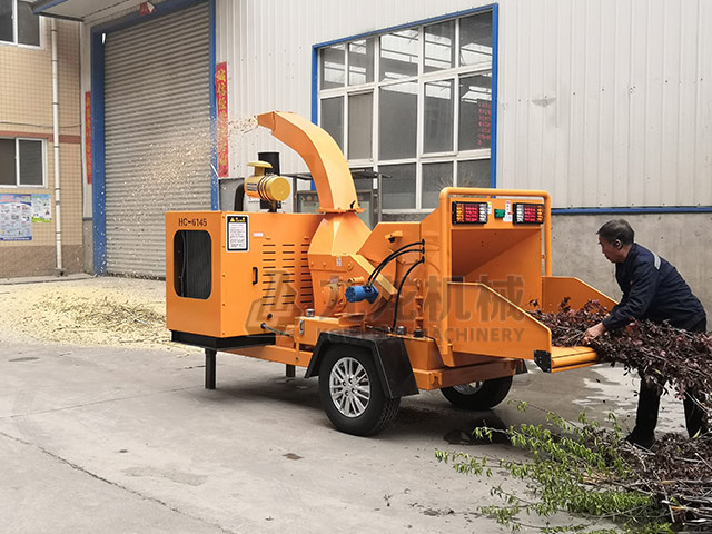 園林樹（shù）枝粉碎機