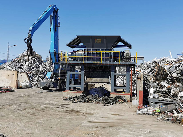 金屬撕碎(suì)機 金屬撕碎機