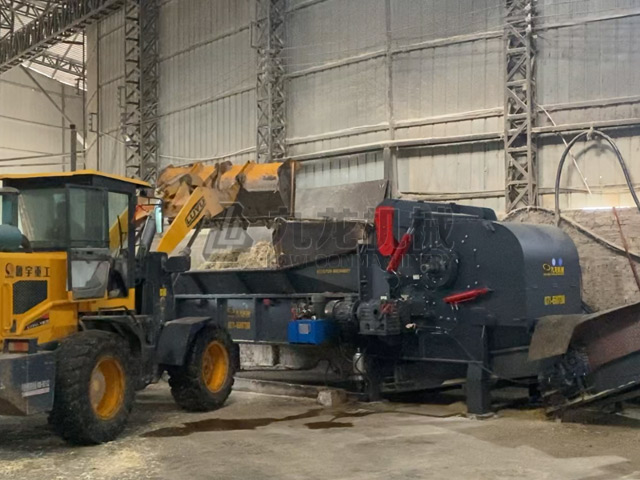 雲南秸稈甘蔗渣粉碎(suì)機