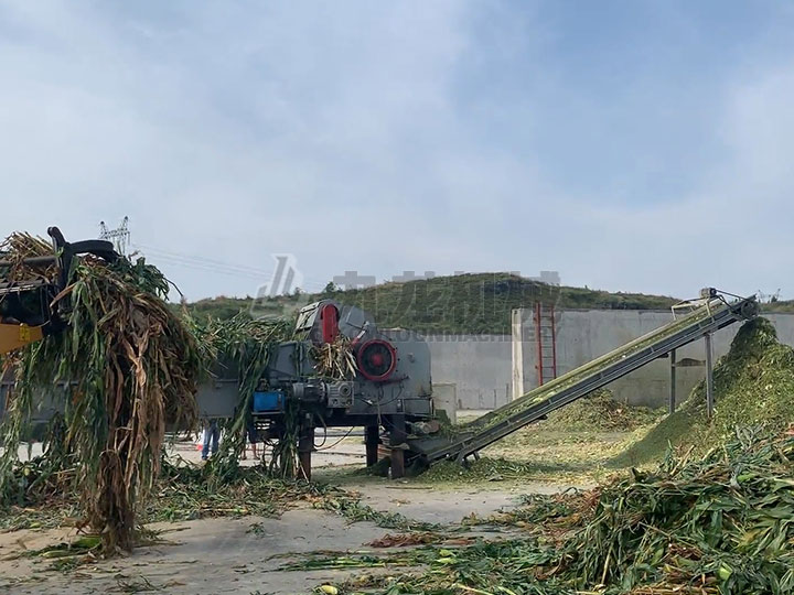 玉米秸（jiē）稈粉碎機