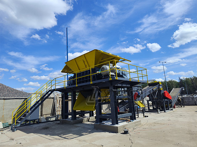 廢舊金（jīn）屬破碎回收設（shè）備